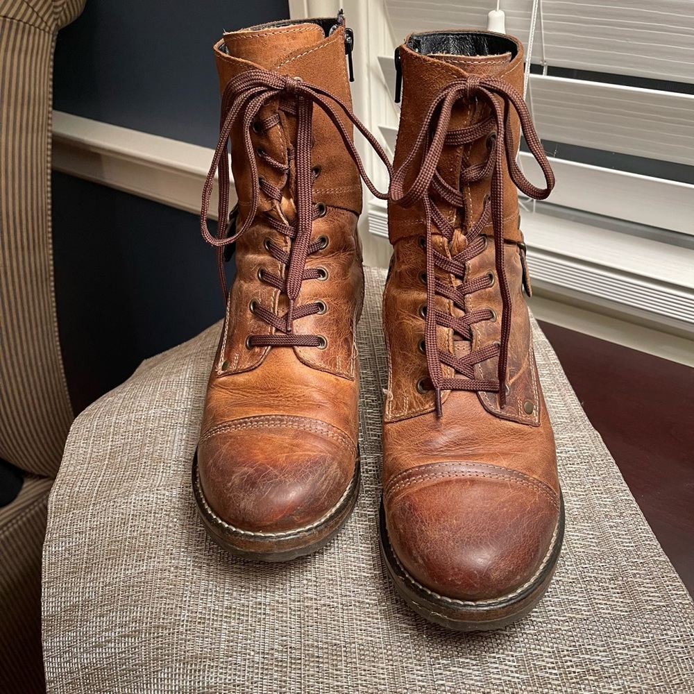 Taos boots, women, size 39 EU, beautiful caramel color.